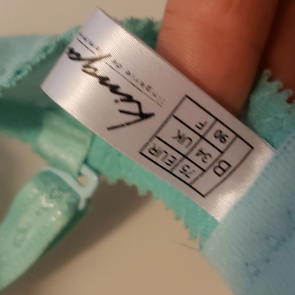 Kinga pushup bra - Picture 3 of 3